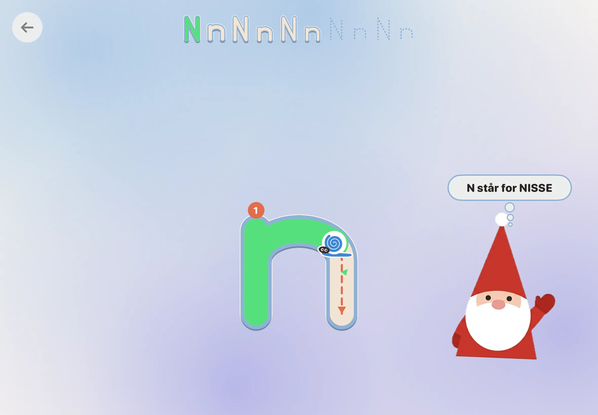 Liten n med en nisse ved siden av